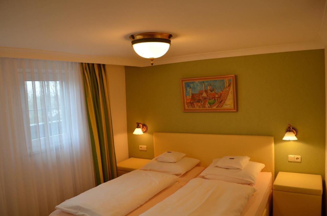 Hotel Brauereigasthof Landwehr-Bräu Reichelshofen Exterior foto